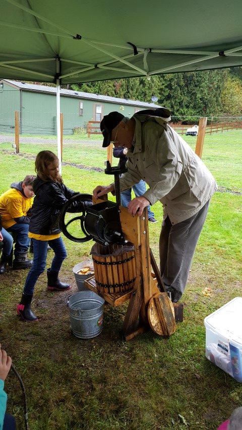 Making apple cider